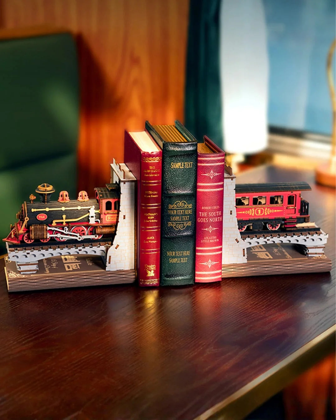 Book Nook Century Train