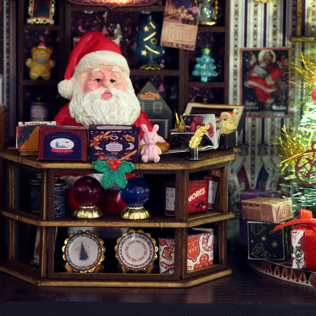 Book Nook Christmas Wonderland