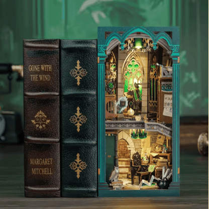 Book Nook Darkness Common Room