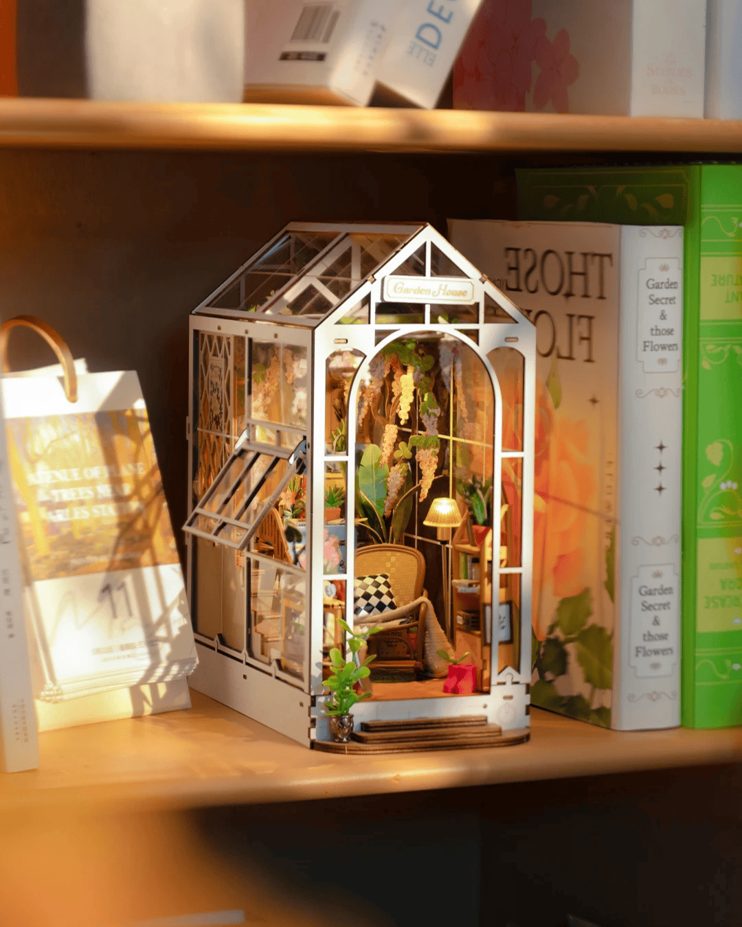 Book Nook Garden House