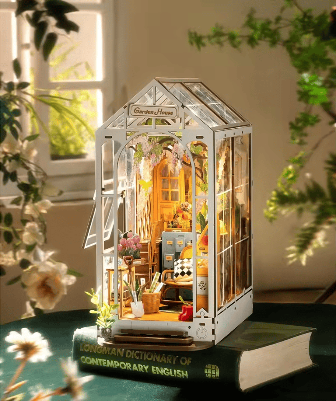 Book Nook Garden House