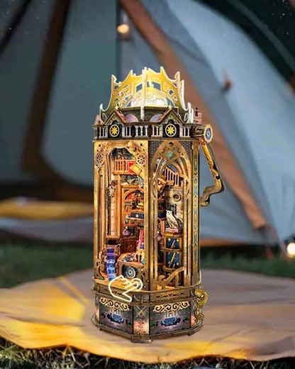 Book Nook The Lantern of Galaxy