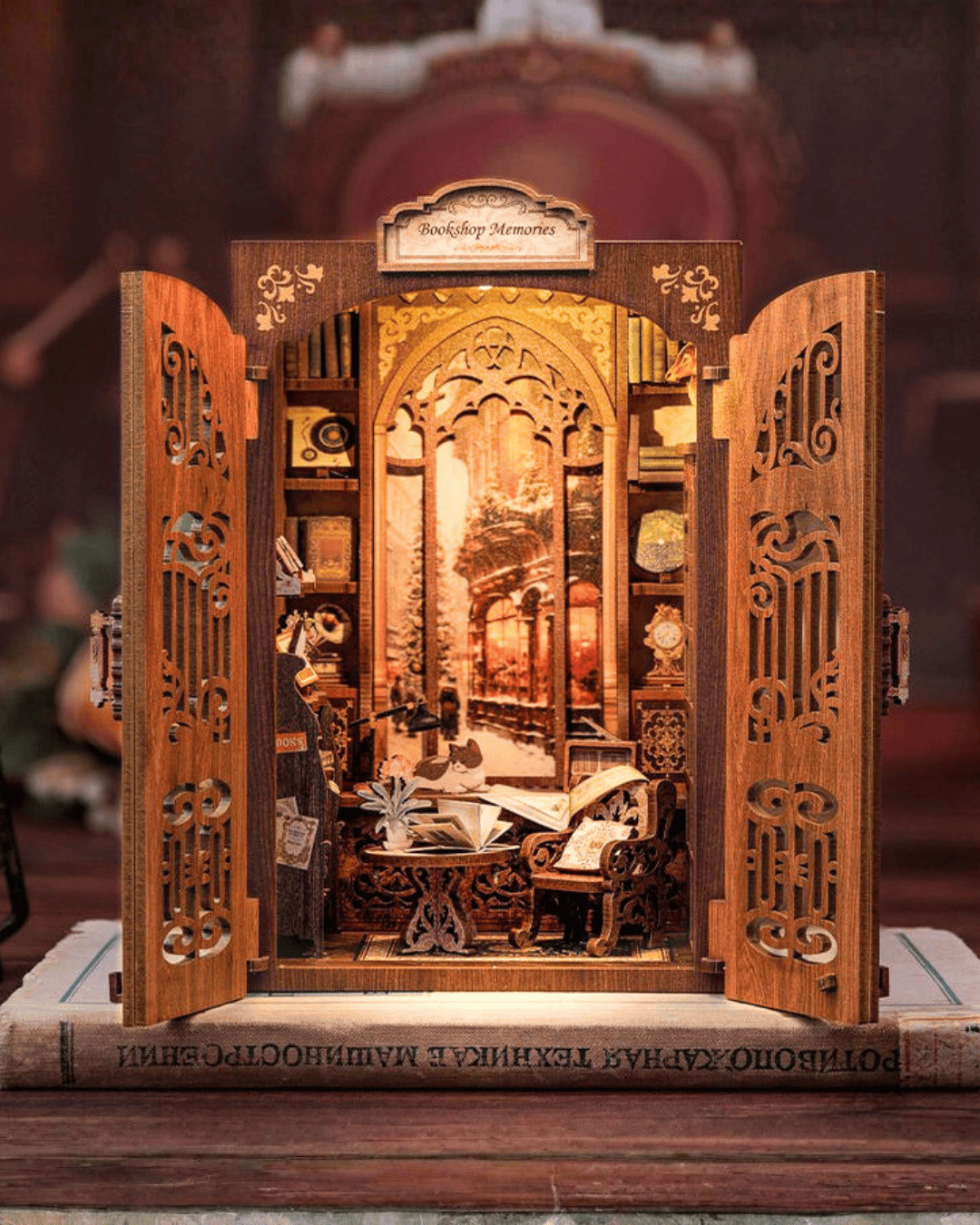 Maison Miniature Bookshop Memories