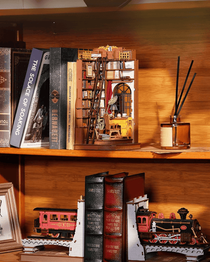 Maison Miniature Silent Corner Study
